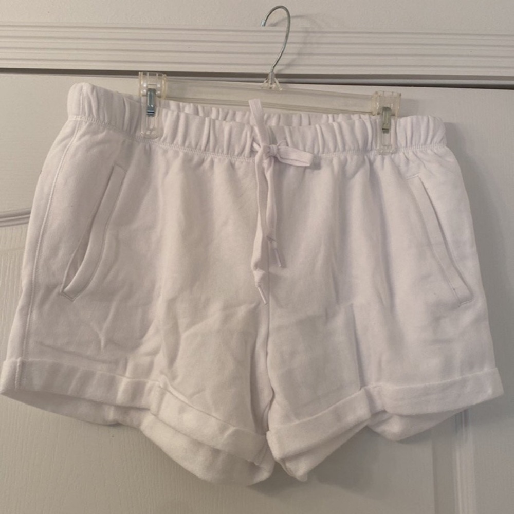 Pink vs Palm tree shine boyfriend shorts size l - Picture 2 of 4